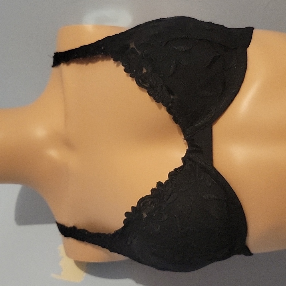 ❤️ 🍭 5 for $25 🍭 WONDERBRA SIZE 34C